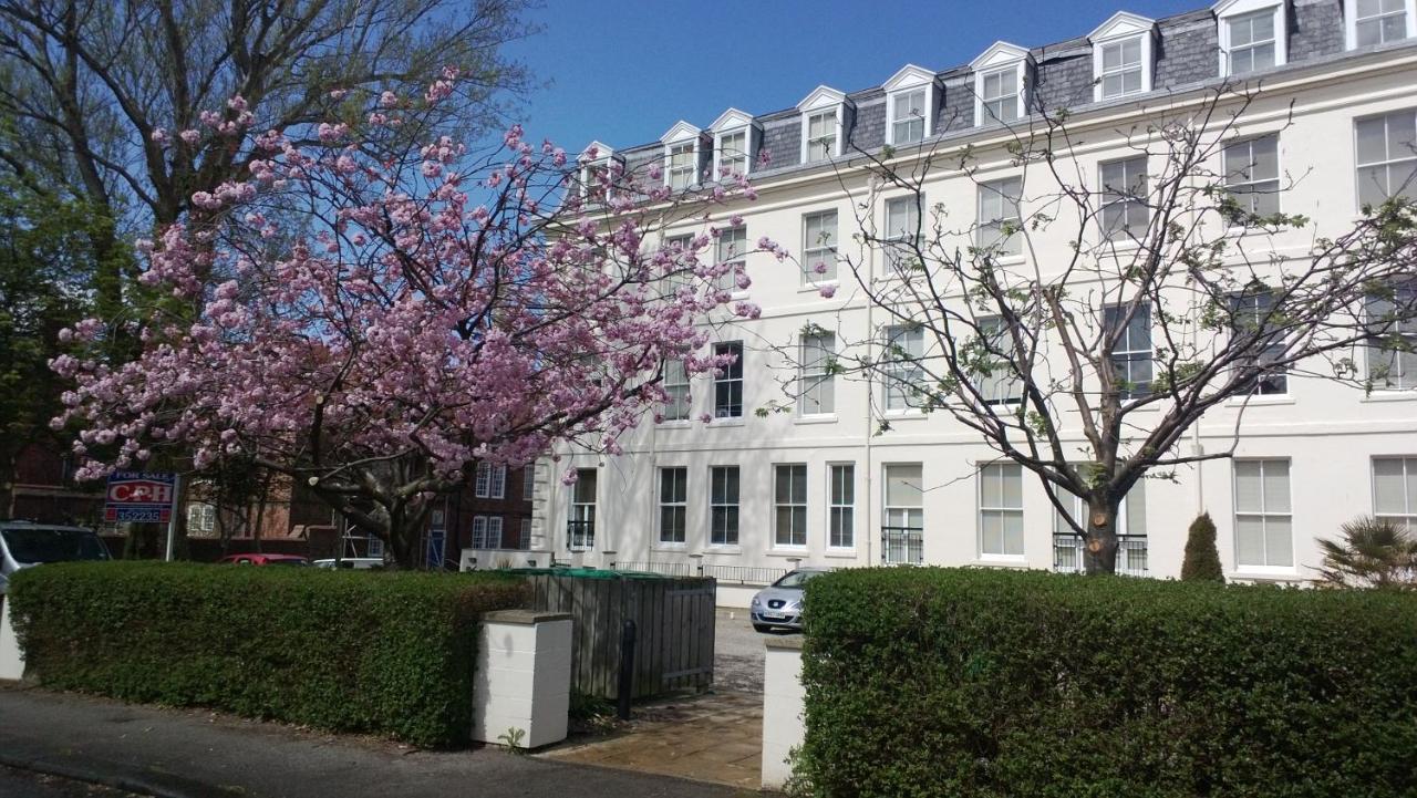Apartment 6 Easby Hall Scarborough Esterno foto